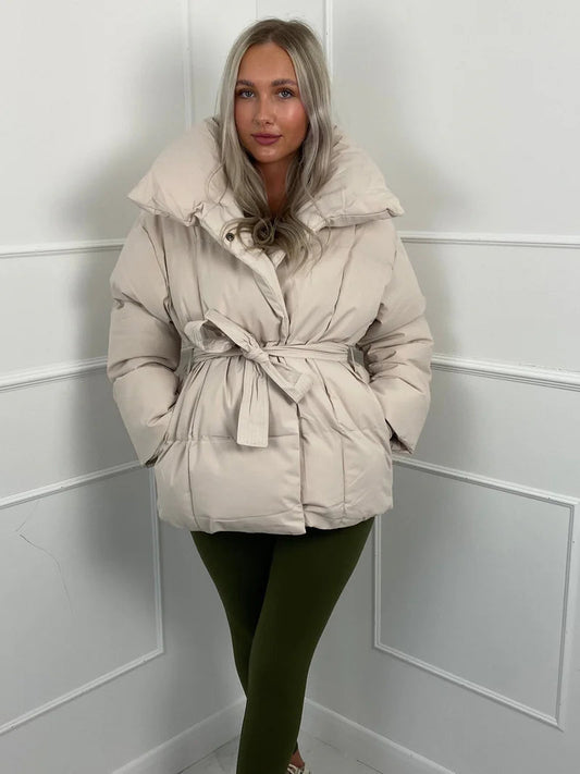 Luz | Abrigo Acogedor y Chic