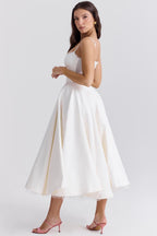 Vestido midi Elsa con falda de tul y tirantes ajustables