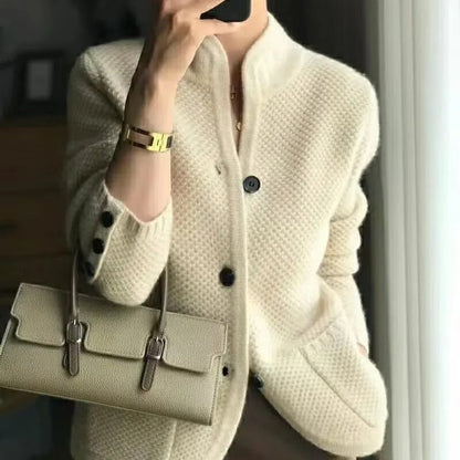 Beatriz | Chaqueta de Punto Texturizado Mujer Escote V Botones
