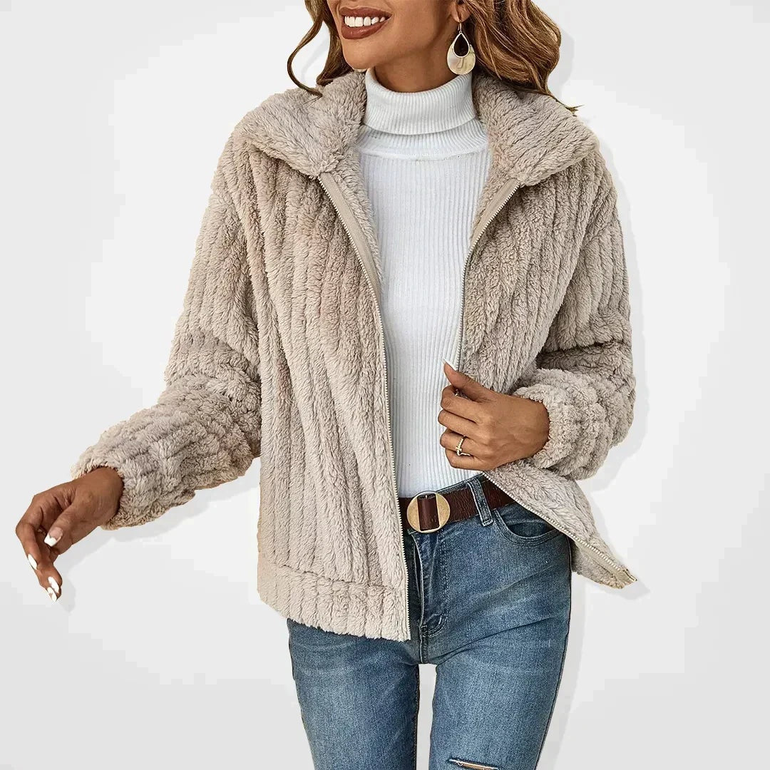 Nuria | Chaqueta de Forro Polar Mujer Cremallera Cuello Solapa